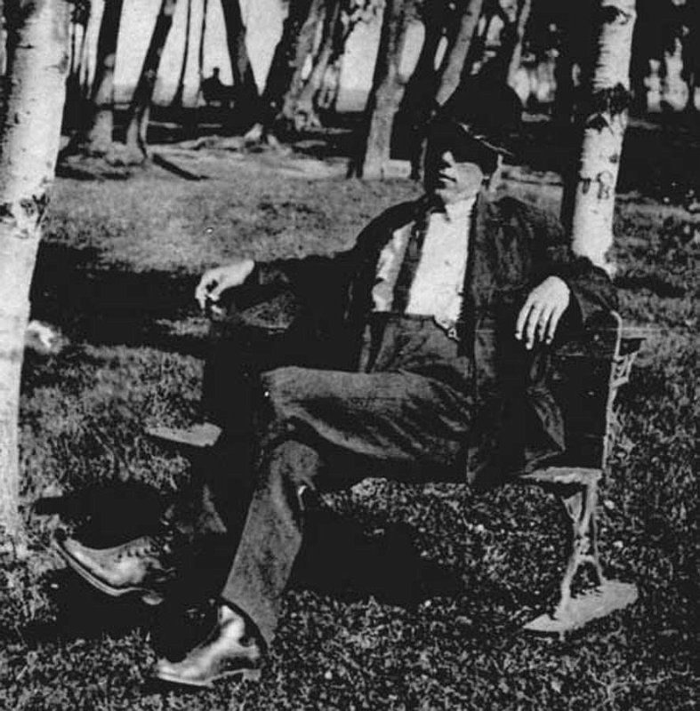 mo031.jpg - Lars Humborstad (Rabben) ca. 1924.